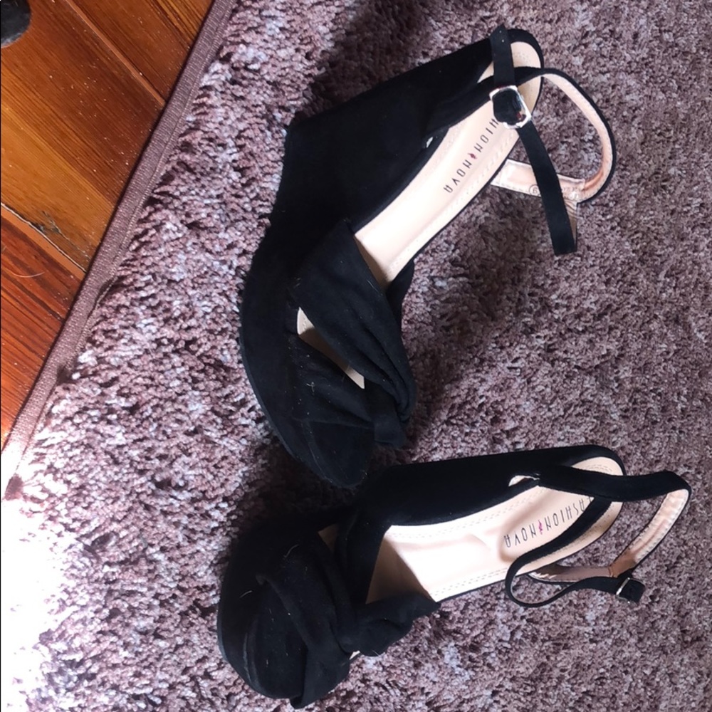 Fashion nova wedges
